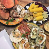 Fine Kettle crab corn potatoes dinner catering